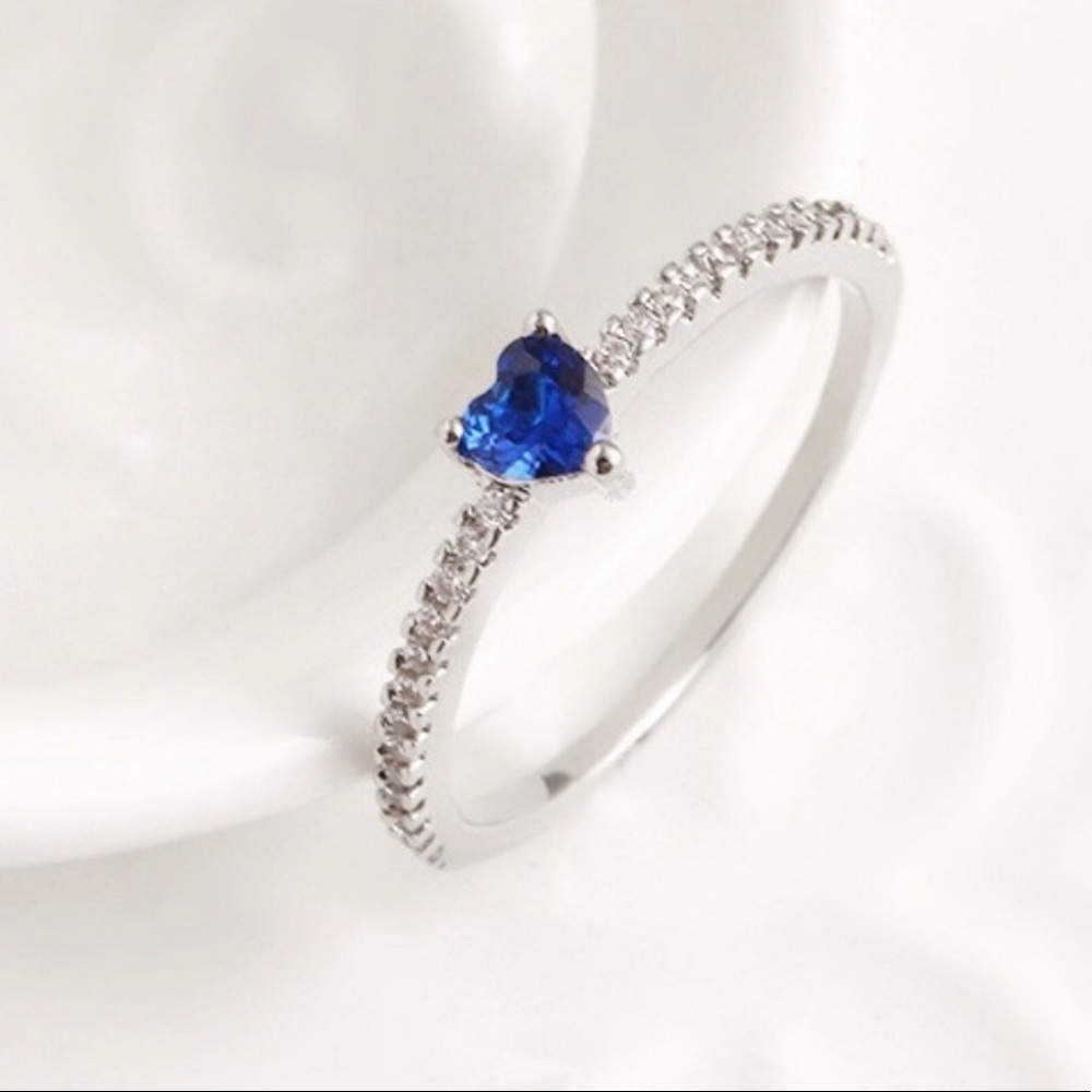 18K Blue Sapphire Rose Gold Ring